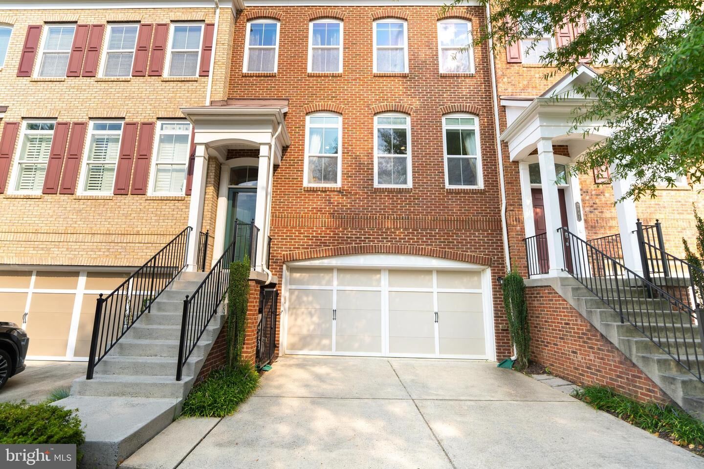 Property Photo:  2959 Chesham Street  VA 22031 