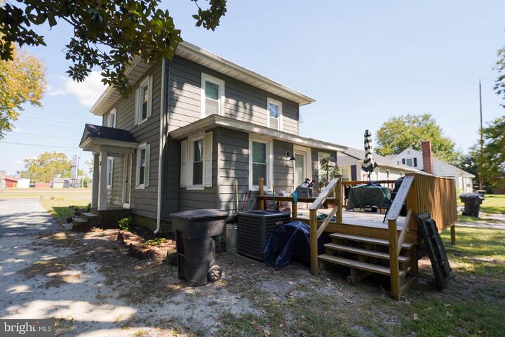 Property Photo:  1002 W Main Street 1  MD 21801 