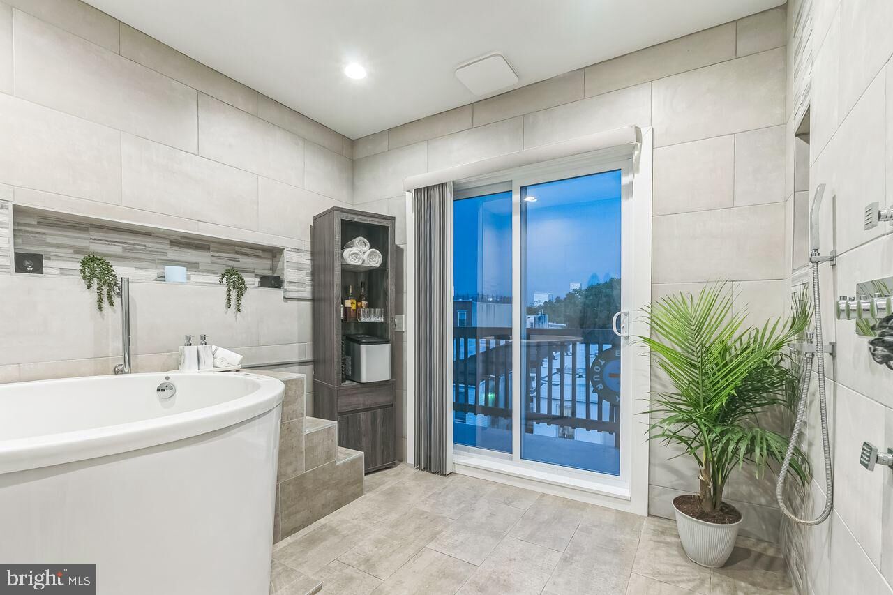 Property Photo: 3018 W Harper Street PA 19130