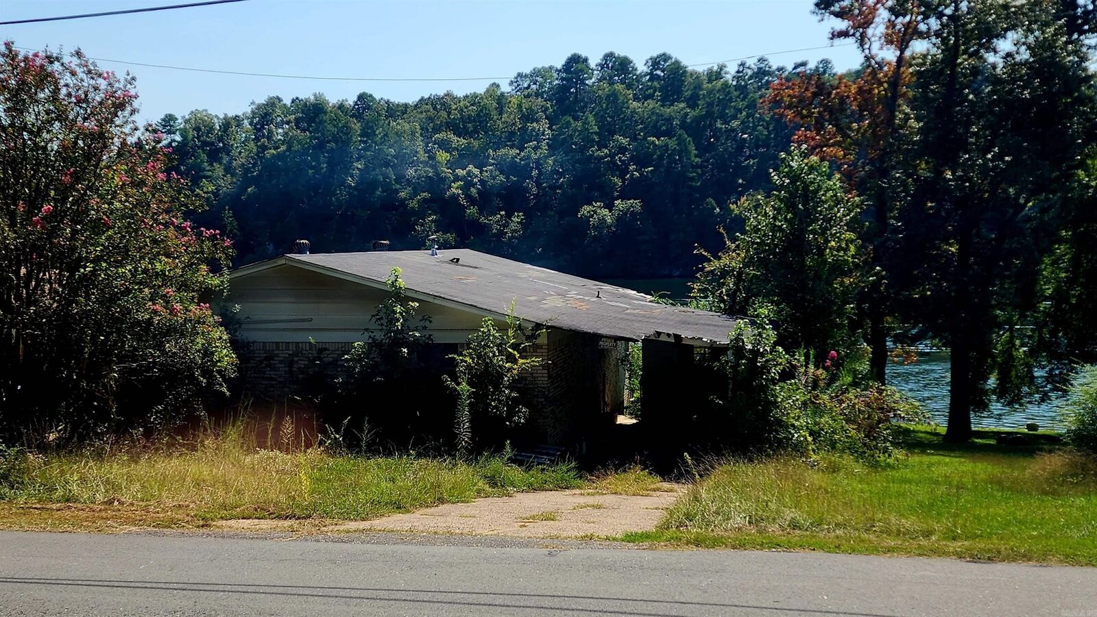 Property Photo:  1727 Thornton Ferry Road  AR 71913 
