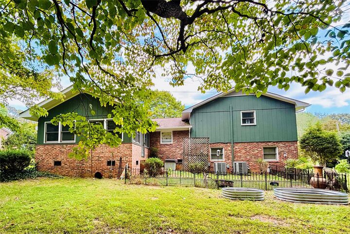 Property Photo:  172 Dogwood Lane  NC 28160 