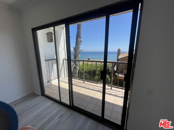Property Photo: 26668 Seagull Way CA 90265