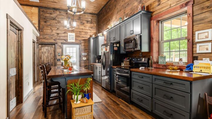 Property Photo: 4797 Narrows Road OH 43822