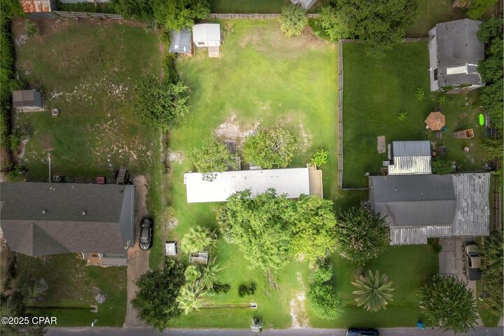 Property Photo:  2518 Shady Oak Court  FL 32408 