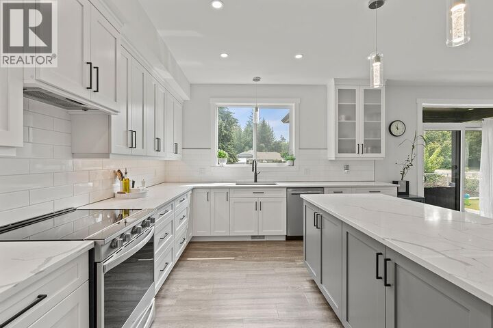1441 20 Avenue Southeast 1  Salmon Arm BC V1E 2M9 photo