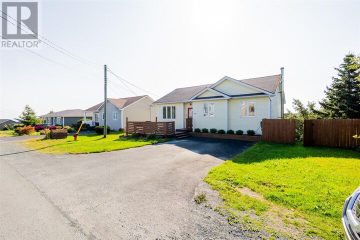 93 Motion Drive  Torbay NL A1K 1B1 photo