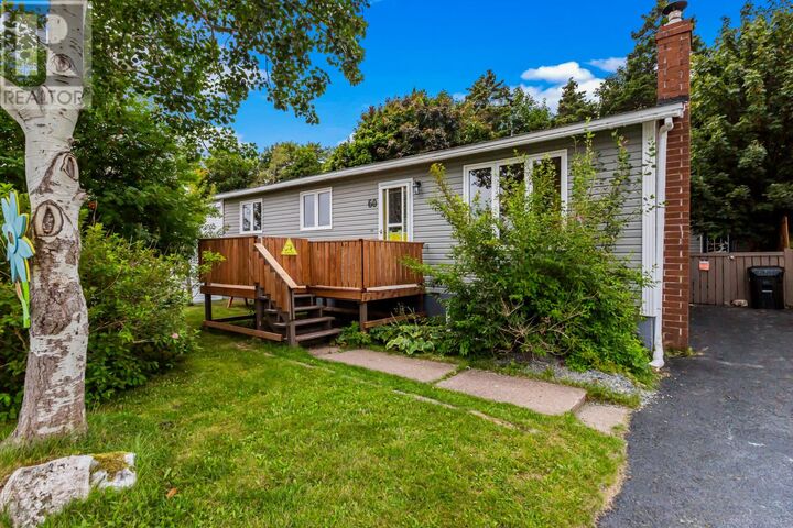 Property Photo:  60 Della Drive  NL A1S 1B6 