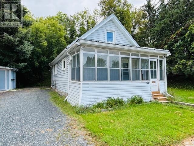 Property Photo: 215 Matheson St N ON P9N 3G5