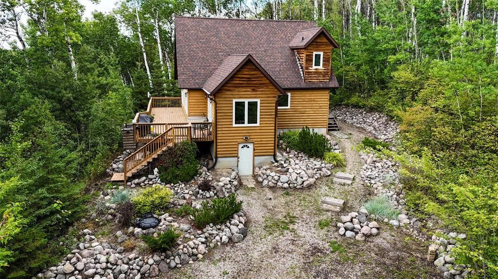 Property Photo:  438 Orion Drive  MB R0J 1N0 