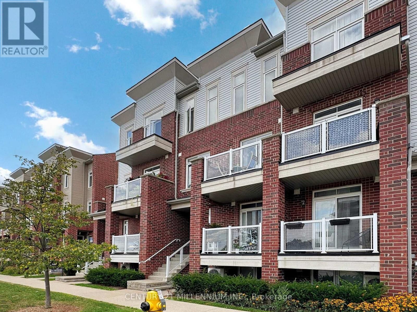 Property Photo:  2578 William Jackson Drive  ON L1X 0E5 