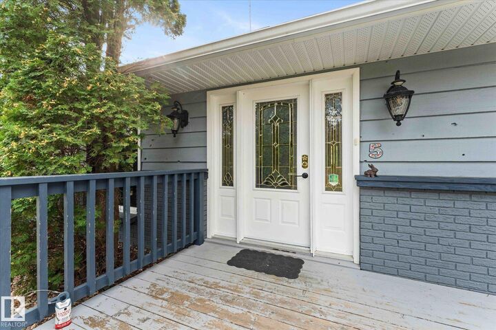 Property Photo: 5, 53104 Rge Rd 13 AB T7Y 2T2