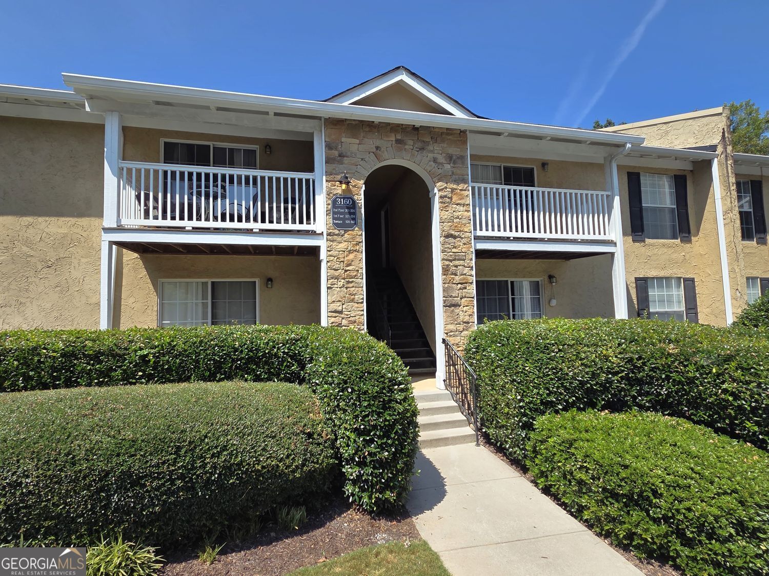 Property Photo:  3160 Seven Pines Court 302  GA 30339 