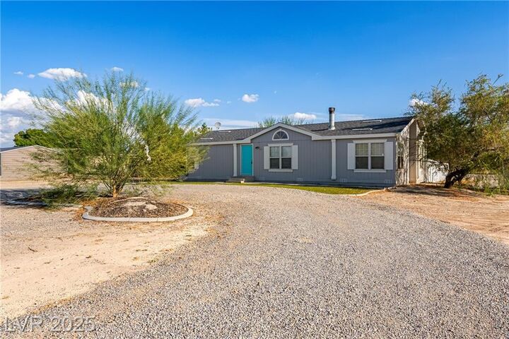 Property Photo: 1171 West Greta Boulevard NV 89060