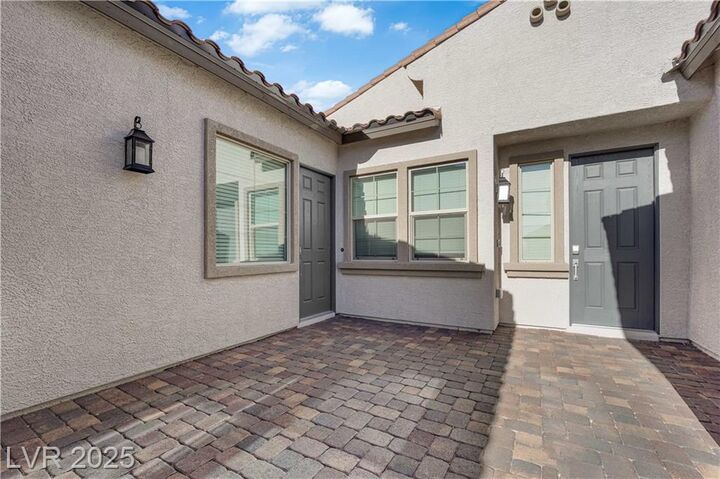 Property Photo: 720 Webber Park Street NV 89011