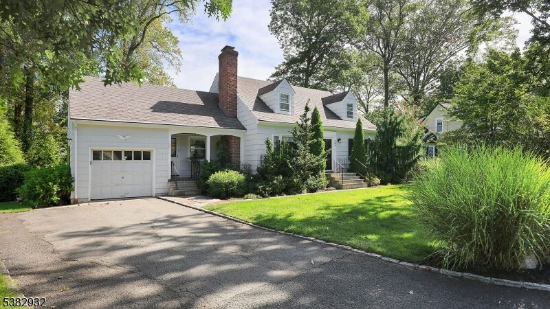 Property Photo: 286 Indian Trl NJ 07092