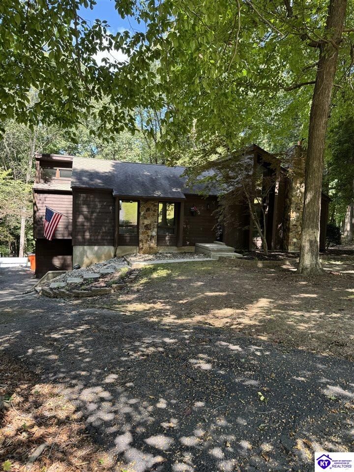 Property Photo: 120 Woods Court KY 42701
