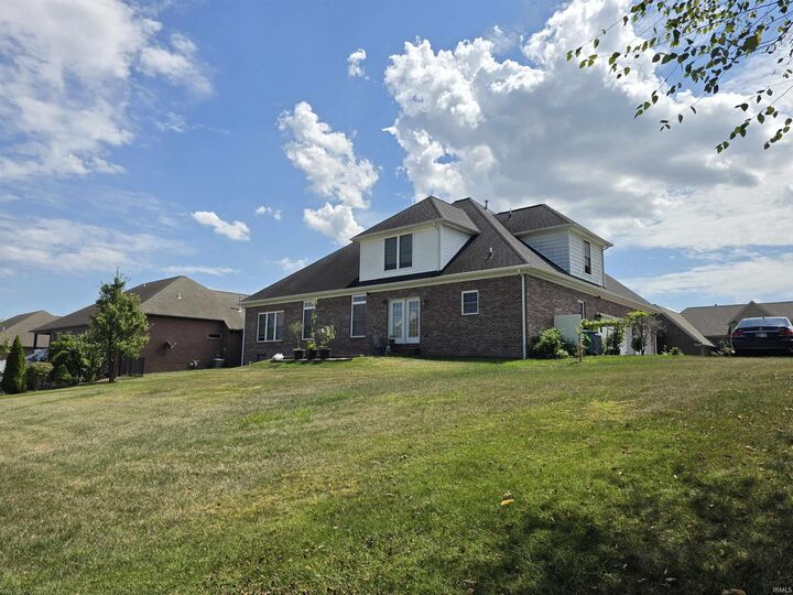 Property Photo:  5032 Bombay Circle  IN 47725 