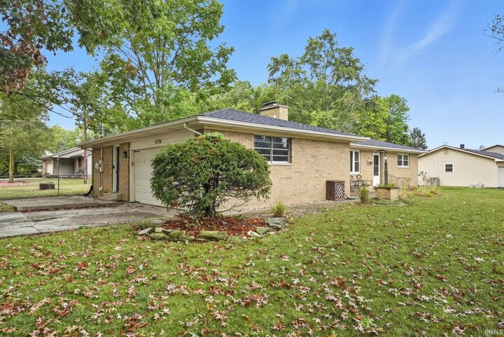 Property Photo:  4734 Willow Brook Drive  IN 46835 