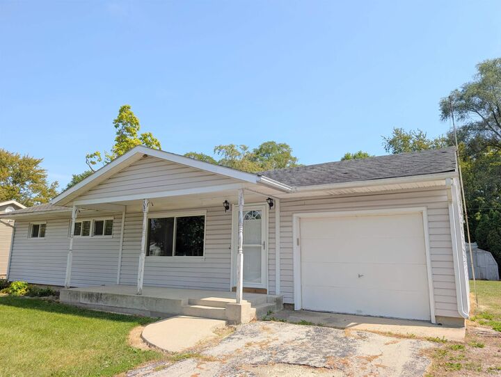 Property Photo:  702 Melching  IN 46777 