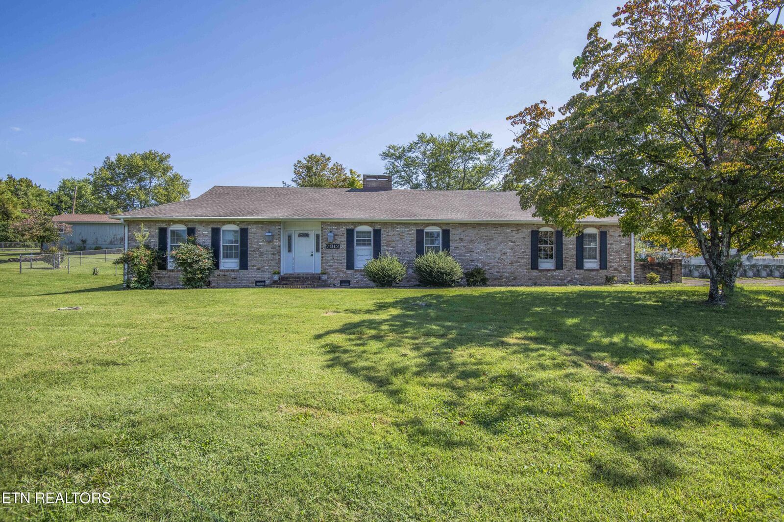 Property Photo: 7312 Glastonbury Rd TN 37931
