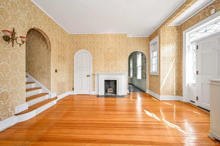 Property Photo: 99 9th Street NY 11530