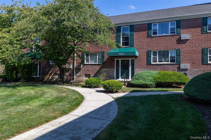 Property Photo:  1804 Shipley Avenue 2  NY 11580 