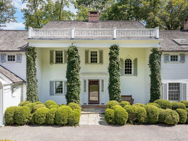 Property Photo:  213 Baldwin Road  NY 10549 
