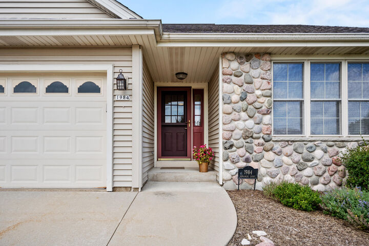 Property Photo: 1984 Comanche Ct WI 53024