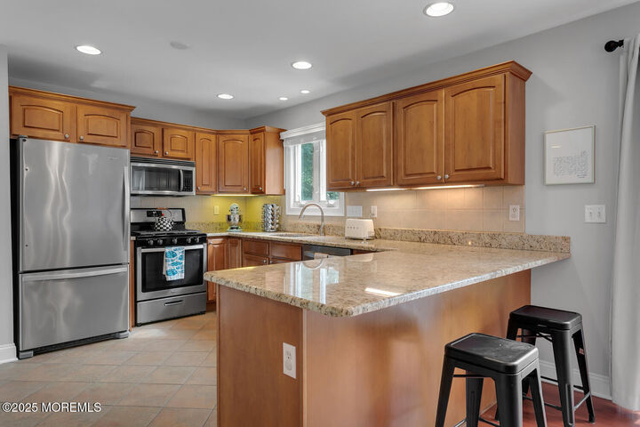 Property Photo:  139 Statesir Place  NJ 07701 