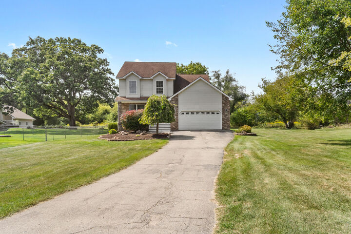 110 Littlefield Lane  Brooklyn MI 49230 photo