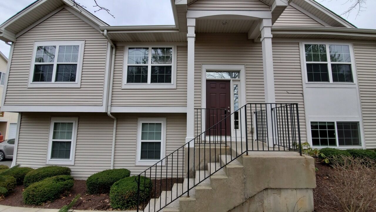 Property Photo:  1385 Carolyn Court 0  IL 60560 