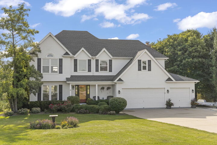 22 Red Hawk Drive  Oswego IL 60543 photo