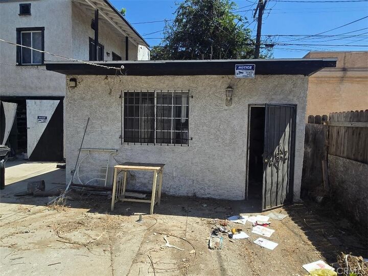 Property Photo: 3904 Dalton CA 90062