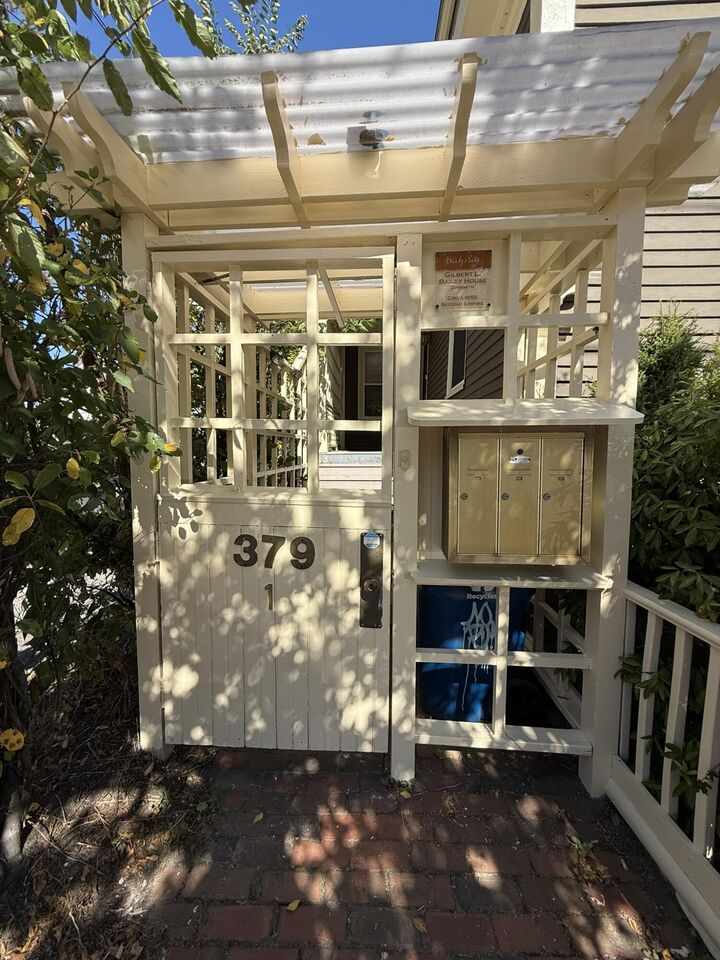 Property Photo: 379 Cumberland Avenue 3 ME 04101