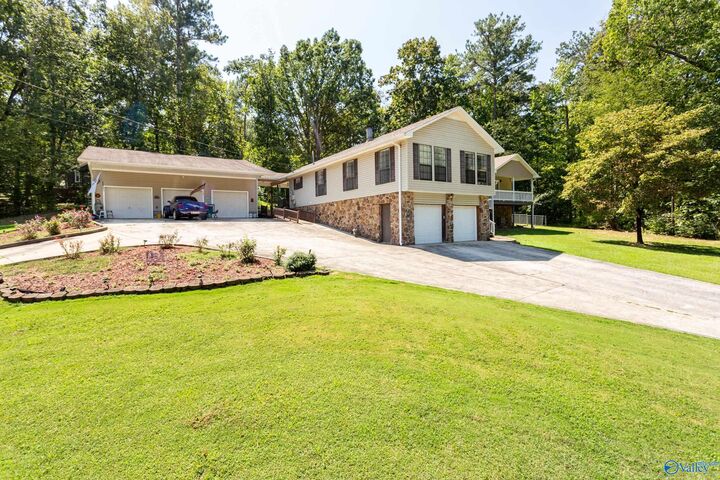 Property Photo: 101 Maple Lane AL 35906