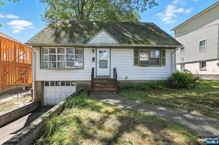 116 Washington Place  Teaneck NJ 07666 photo