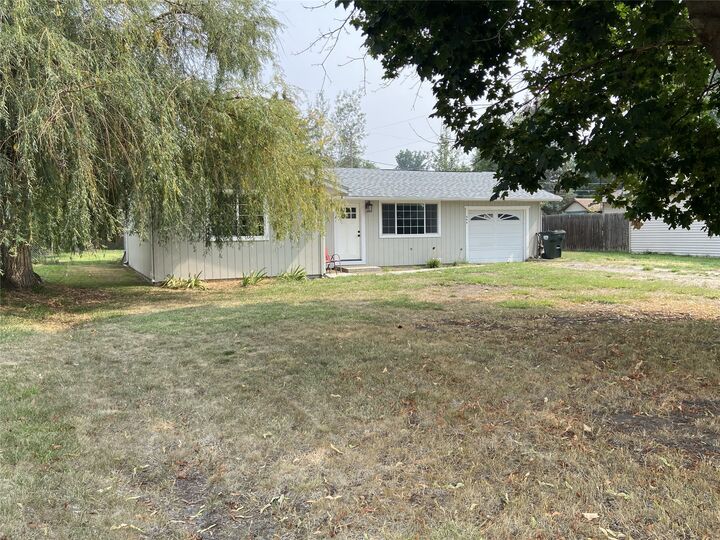 Property Photo: 404 Pine Street MT 59870