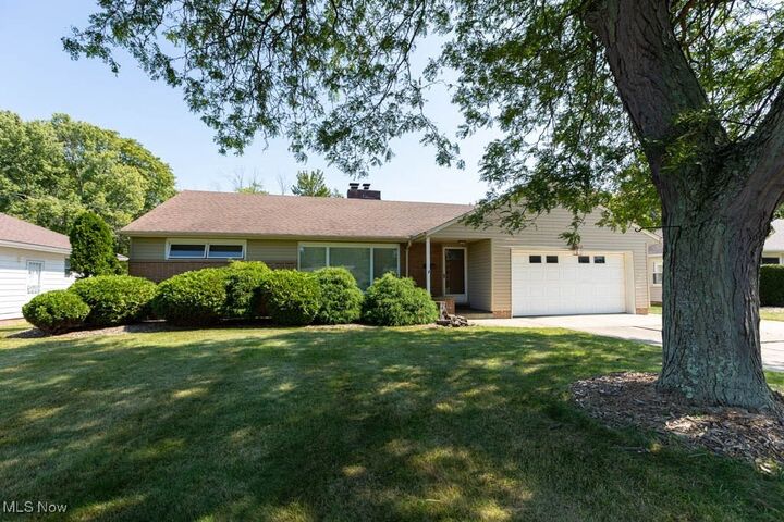 575 Meadowlane Drive  Cleveland OH 44143 photo