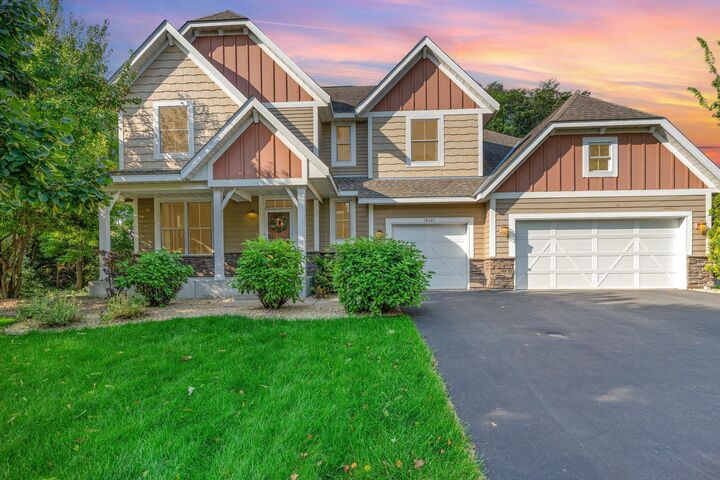 10601 Watersedge Lane  Woodbury MN 55129 photo
