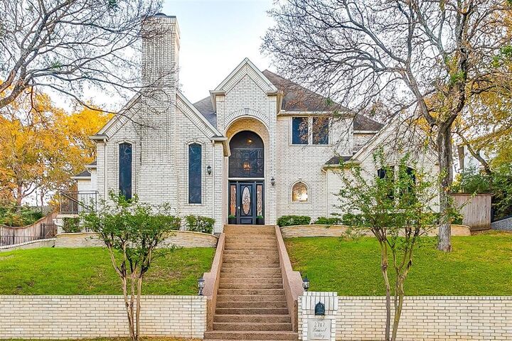 2717 Laurel Valley Lane  Arlington TX 76006 photo