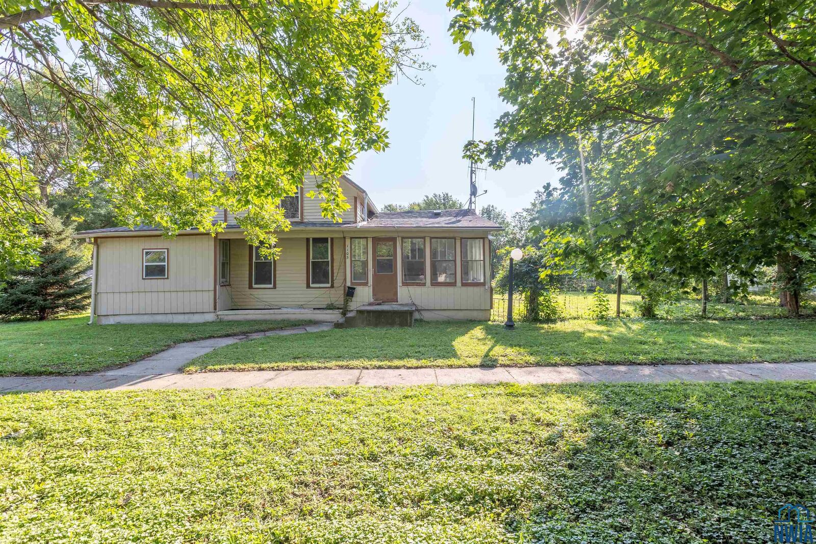 Property Photo:  1103 7th Street  IA 51040 