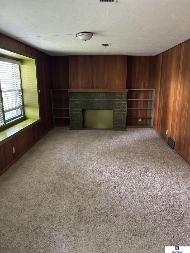 Property Photo:  1817 N 78th Street  NE 68114 