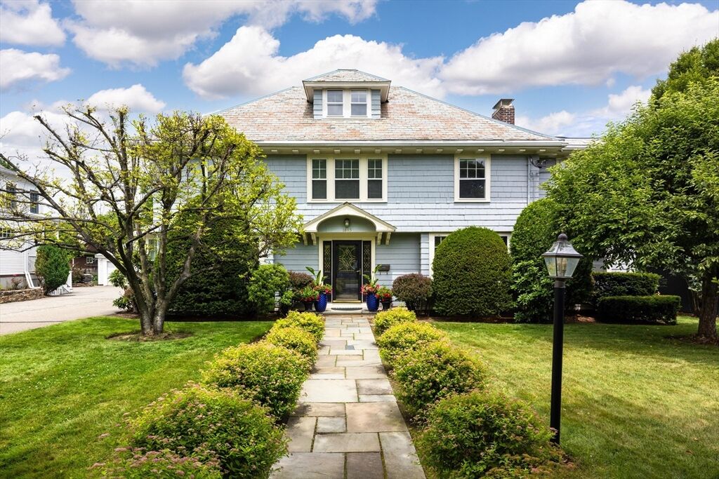 Property Photo:  1865 Beacon Street  MA 02468 