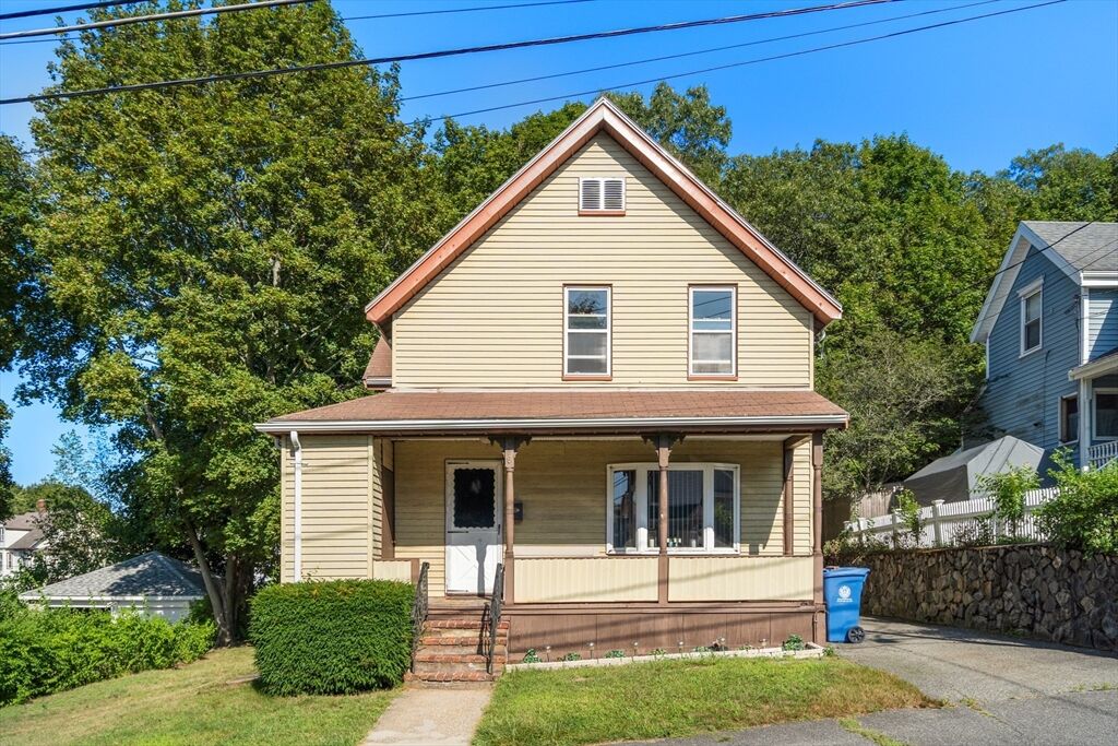 Property Photo:  6 Birch Hill Ave  MA 01880 