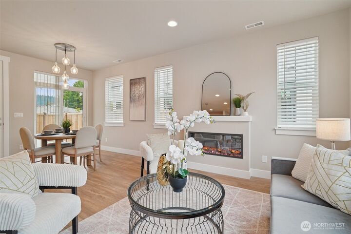 Property Photo: 4295 Stossel Avenue WA 98014
