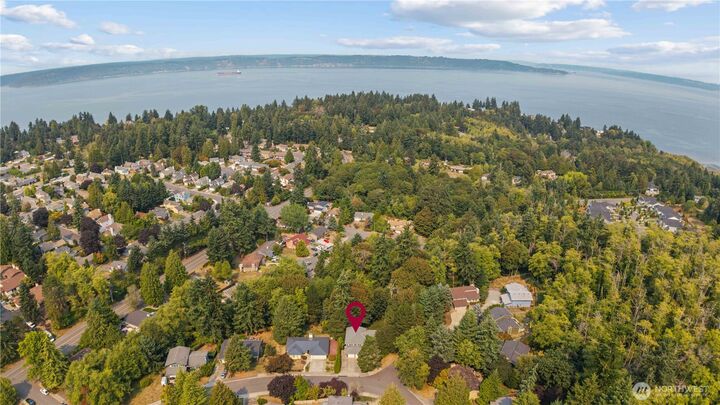 Property Photo: 4520 SW 316th Place WA 98023