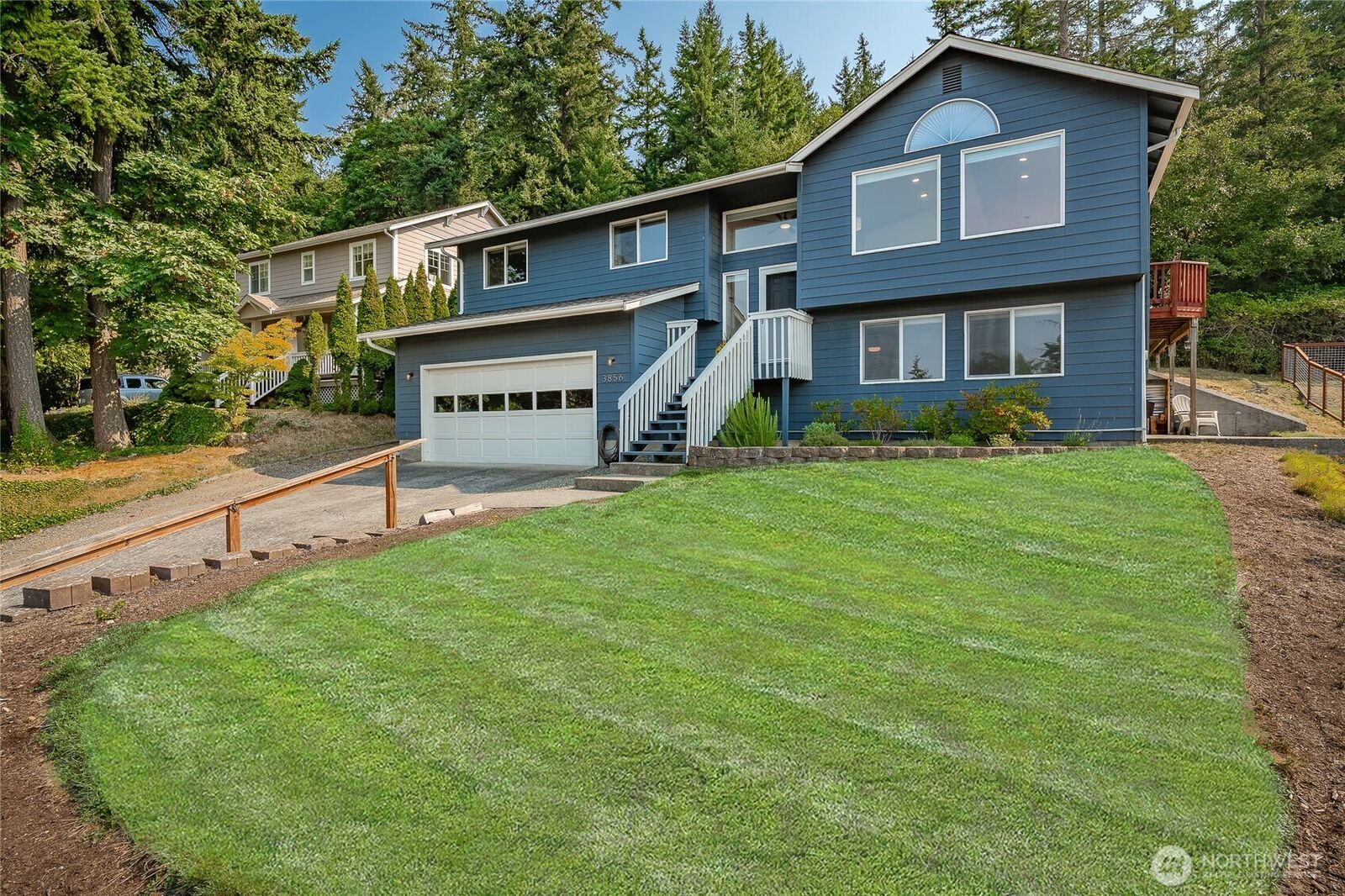 Property Photo:  3856  Gala Loop  WA 98226 