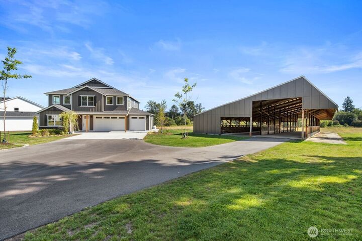 Property Photo: 17825 11th Avenue NE WA 98223