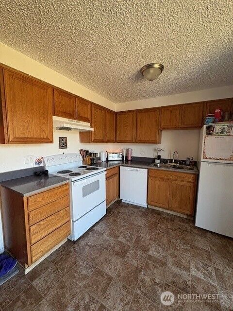 Property Photo: 325 N 21st Street WA 98273