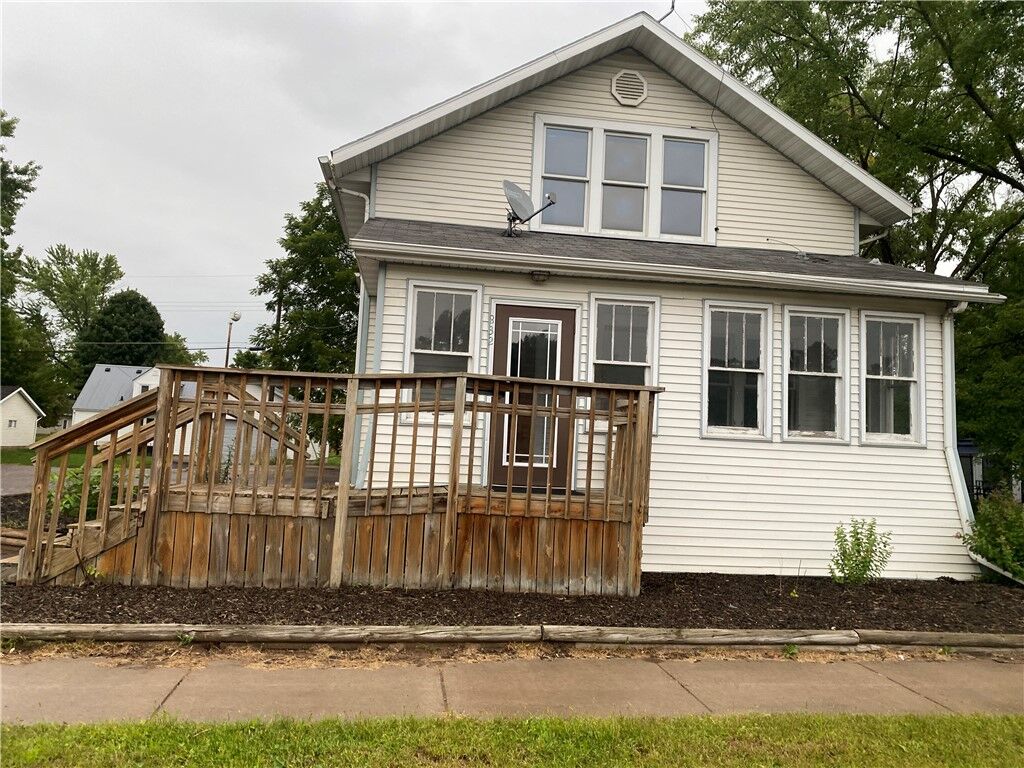 Property Photo:  832 N Broadway Street 1-2  WI 54751 